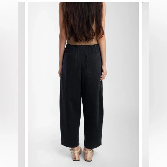 Micaela Greg Barrel Pant in soft faded black denim M - Picture 3 of 7